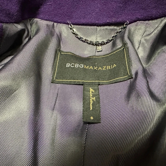 BCBGMAXAZRIA Women Wool and Cashmere  Ruffled Purple Short Coat - Picture 4 of 8